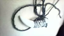 clickhere/necklace.jpg